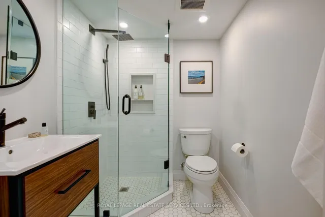 Additional image 33 of 87 Sutherland Dr