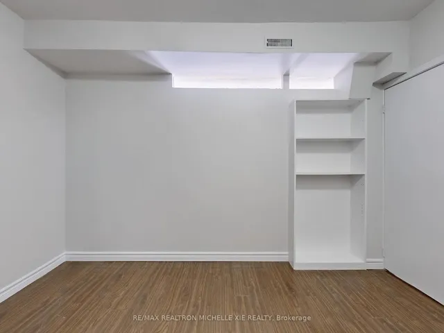 Additional image 38 of 130 Carolbreen Sq