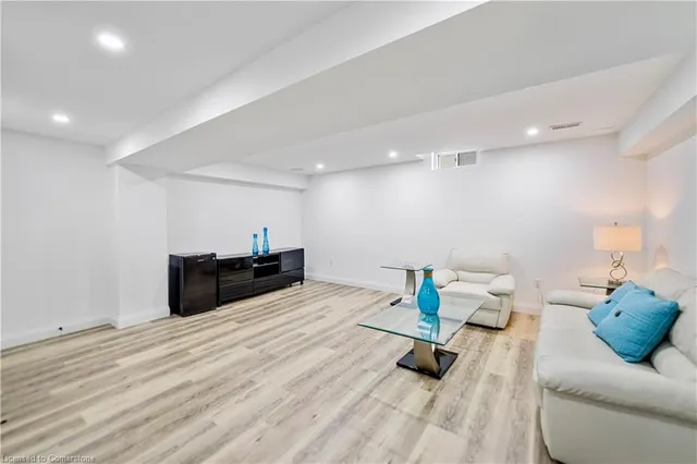 Additional image 34 of 9 Hampton Brook Way Unit 18