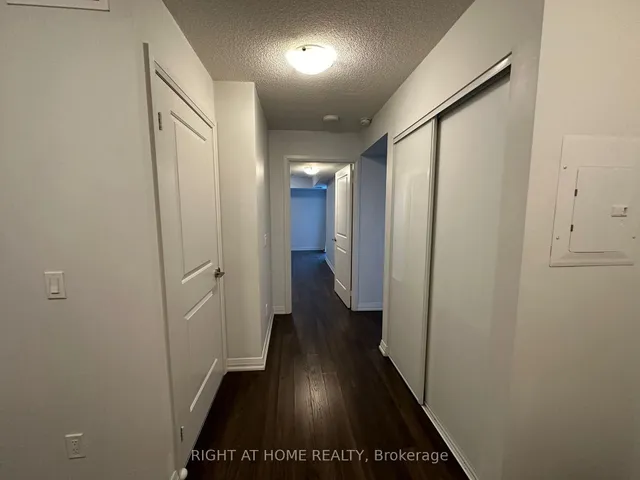 Additional image 2 of 30 Meadowglen Pl Unit 501