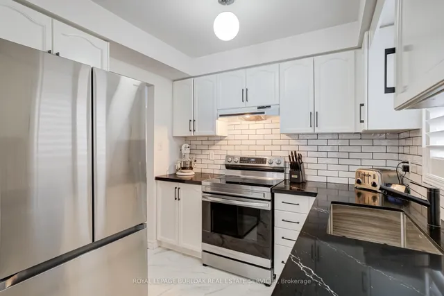 Additional image 10 of 1378 Treeland St