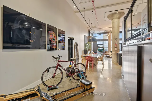 Additional image 5 of 90 Sumach St Unit 606