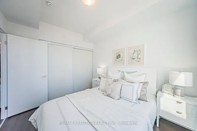 Additional image 28 of 365 Church St Unit 2112