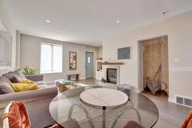 Additional image 9 of 94 Glendale Ave