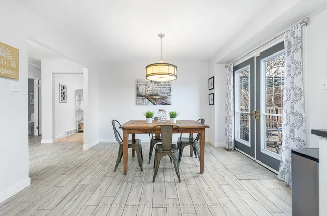 Additional image 16 of 130 Bastille St