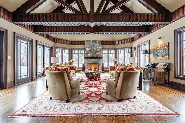 Additional image 18 of 76 Oak Ave