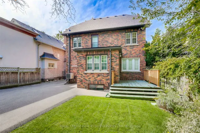 Additional image 41 of 51 Wendover Rd