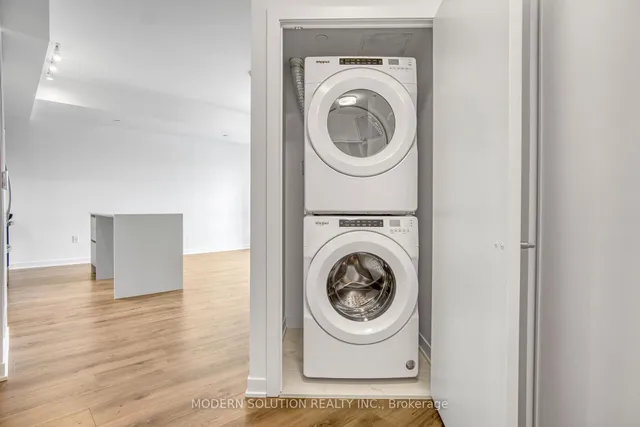 Additional image 24 of 395 Dundas St Unit 501