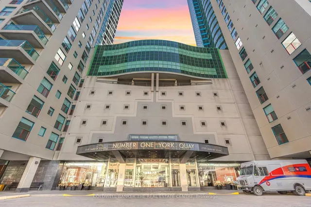 Additional image 2 of 99 Harbour Sq Unit 2002