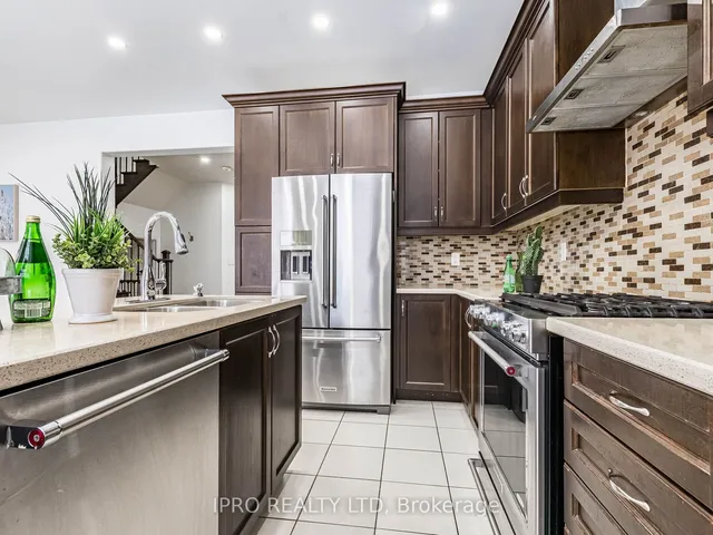 Additional image 15 of 42 Monument Tr