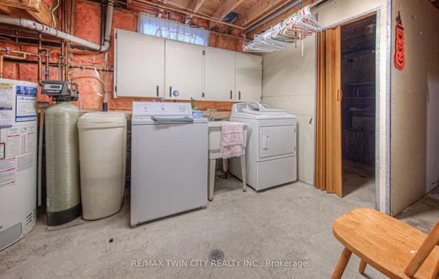 Additional image 33 of 18 Bosworth Cres