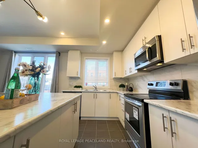 Additional image 3 of 290 Barton St Unit 5