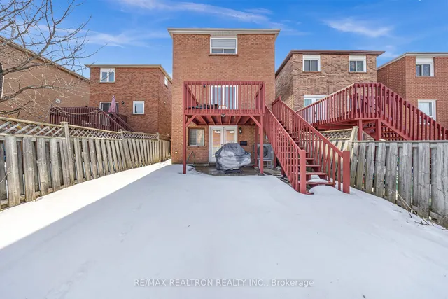 Additional image 35 of 75 Grayson Cres