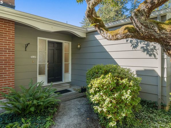 3649 SW 52nd Pl, Portland, OR 97221