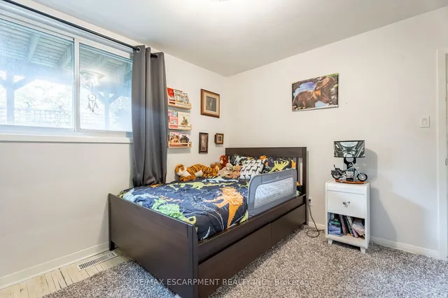 Additional image 27 of 6 ARCADE Cres