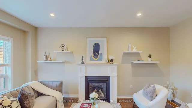 Additional image 10 of 250 Lormont Blvd