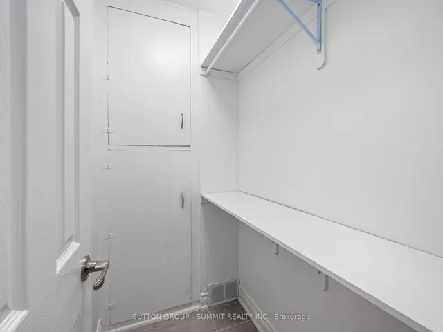 Additional image 17 of 1456 Dufferin St