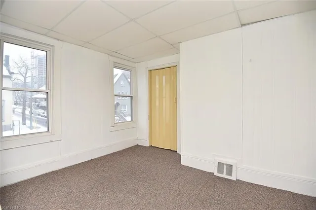 Additional image 20 of 275 Main St