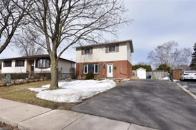 Additional image 3 of 127 Britten Close