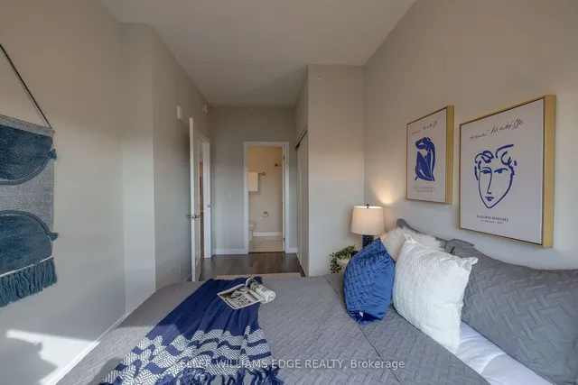 Additional image 23 of 15 Queen St Unit 902