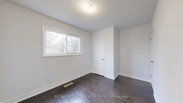 Additional image 14 of 929 Brimorton Dr