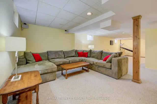 Additional image 6 of 210 Greengable Crt