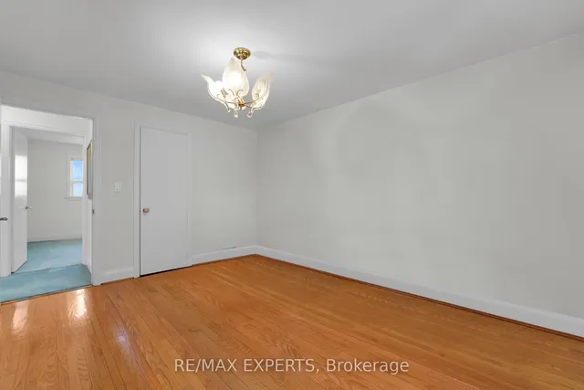 Additional image 27 of 124 Spears St