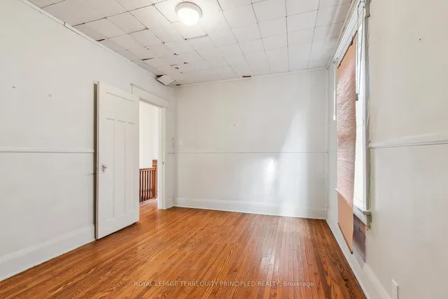 Additional image 18 of 538 Milverton Blvd