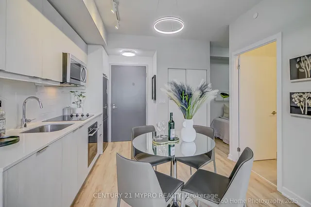 Additional image 14 of 38 Forest Manor Rd Unit 701