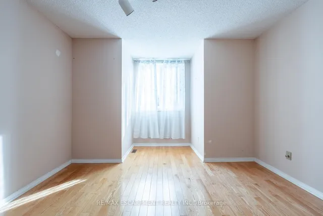 Additional image 26 of 7 Creekwood Pl