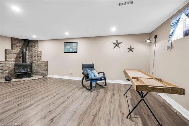 Additional image 37 of 16 Hillsdale Crt