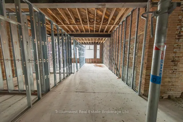 Additional image 18 of 137 King St