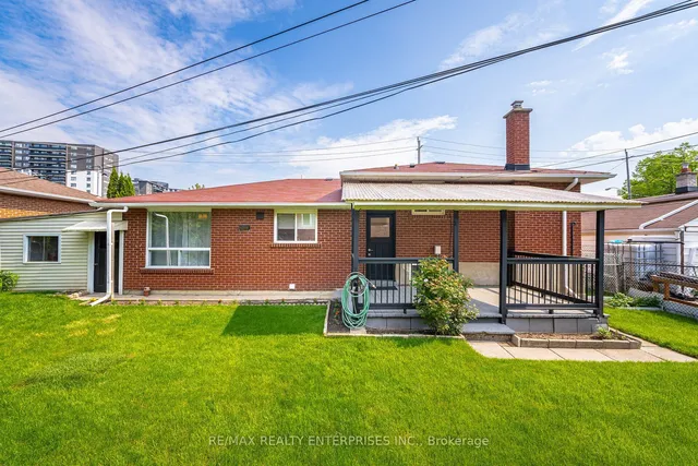 Additional image 37 of 3 Savarin St