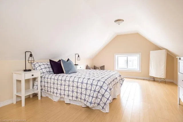 Additional image 36 of 14 Webber St