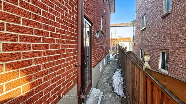Additional image 40 of 12A Kenmore Ave