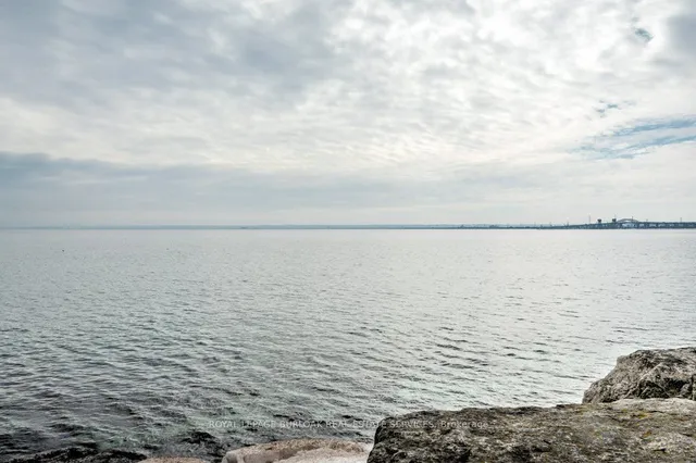 Additional image 23 of 2210 Lakeshore Rd Unit 704