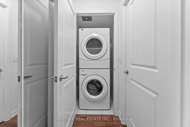 Additional image 17 of 215 Sherway Gardens Rd Unit 809