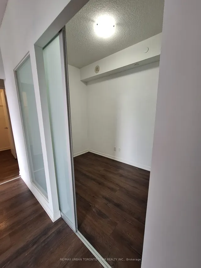 Additional image 24 of 435 Richmond St Unit 514