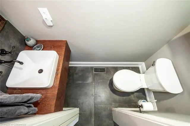 Additional image 21 of 29 Pinehurst Cres