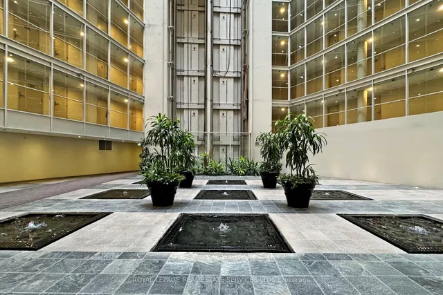 Additional image 24 of 650 Queens Quay Unit 216
