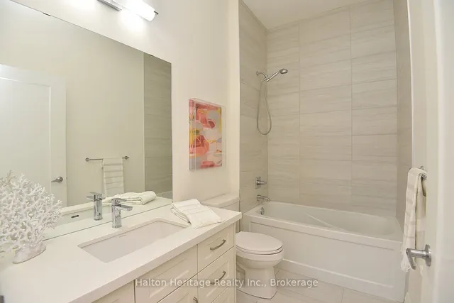 Additional image 31 of 30 Hamilton St Unit 106