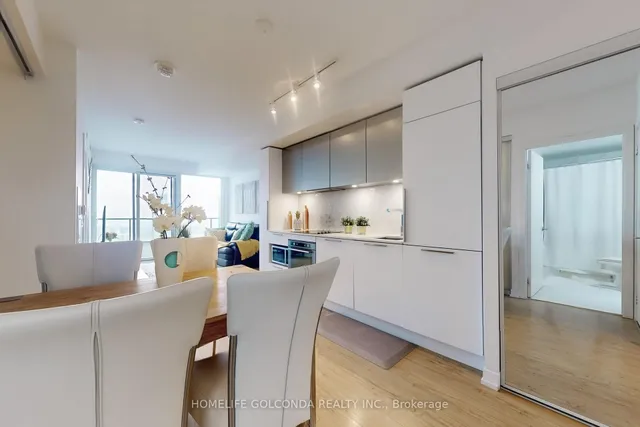 Additional image 13 of 85 wood St Unit PH08