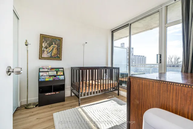 Additional image 17 of 650 Queens Quay Unit 608