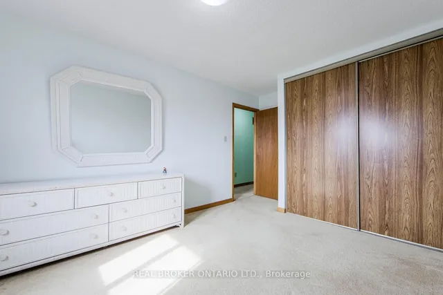 Additional image 27 of 4600 Full Moon Circ