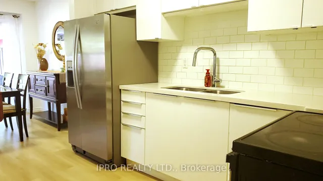 Additional image 7 of 6 Carisbrooke Crt Unit 6