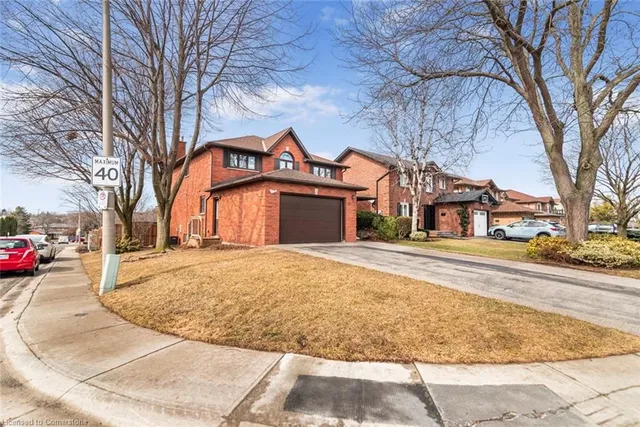 Additional image 3 of 39 Guildwood Dr