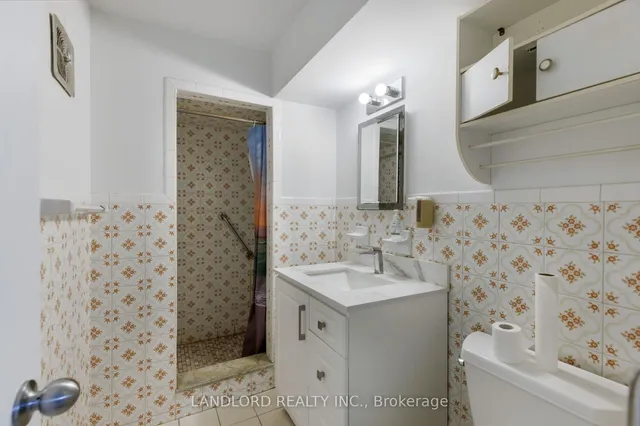 Additional image 36 of 46 Hisey Cres