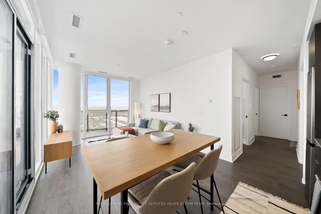 Additional image 3 of 36 Zorra St Unit 2708