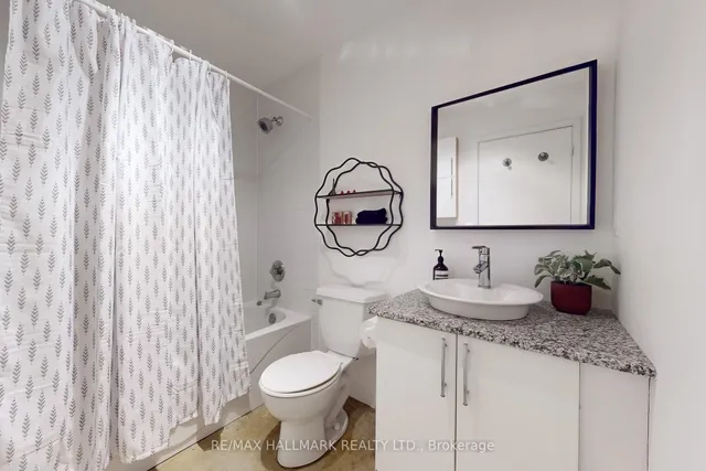 Additional image 6 of 369 Sorauren Ave Unit 604