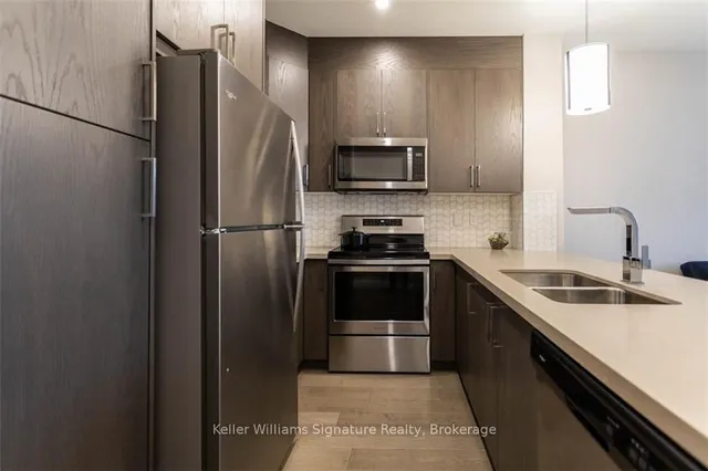 Additional image 10 of 101 Locke St Unit 207